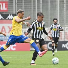 <![CDATA[ A crónica do Nacional-Estoril, 2-0: Centrais carimbam primeira vitória ]]>