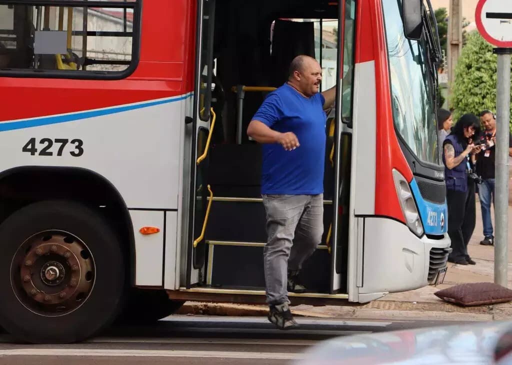 Prefeitura garante que pagará vale de motoristas dentro do prazo previsto