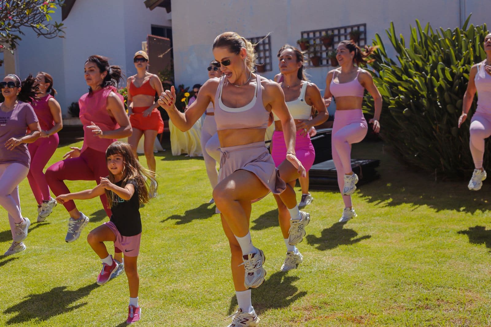 Festão de 39 anos teve treino com amigas às 9h da manhã