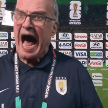 <![CDATA[ El Loco Bielsa voltou a fazer das suas: 'flash interview' começou com um berro... daqueles! ]]>