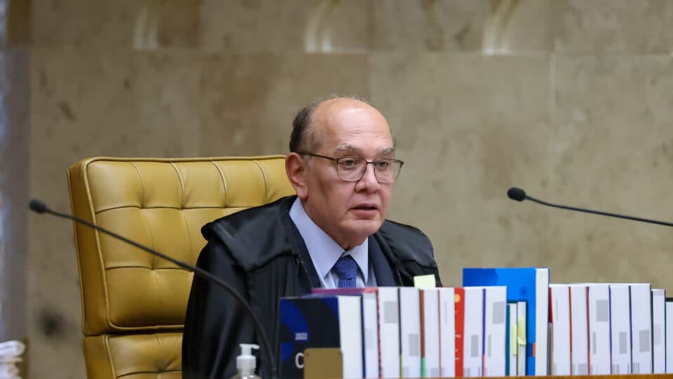 Delegados da PF dizem que Gilmar desvia foco de problemas reais do STF
