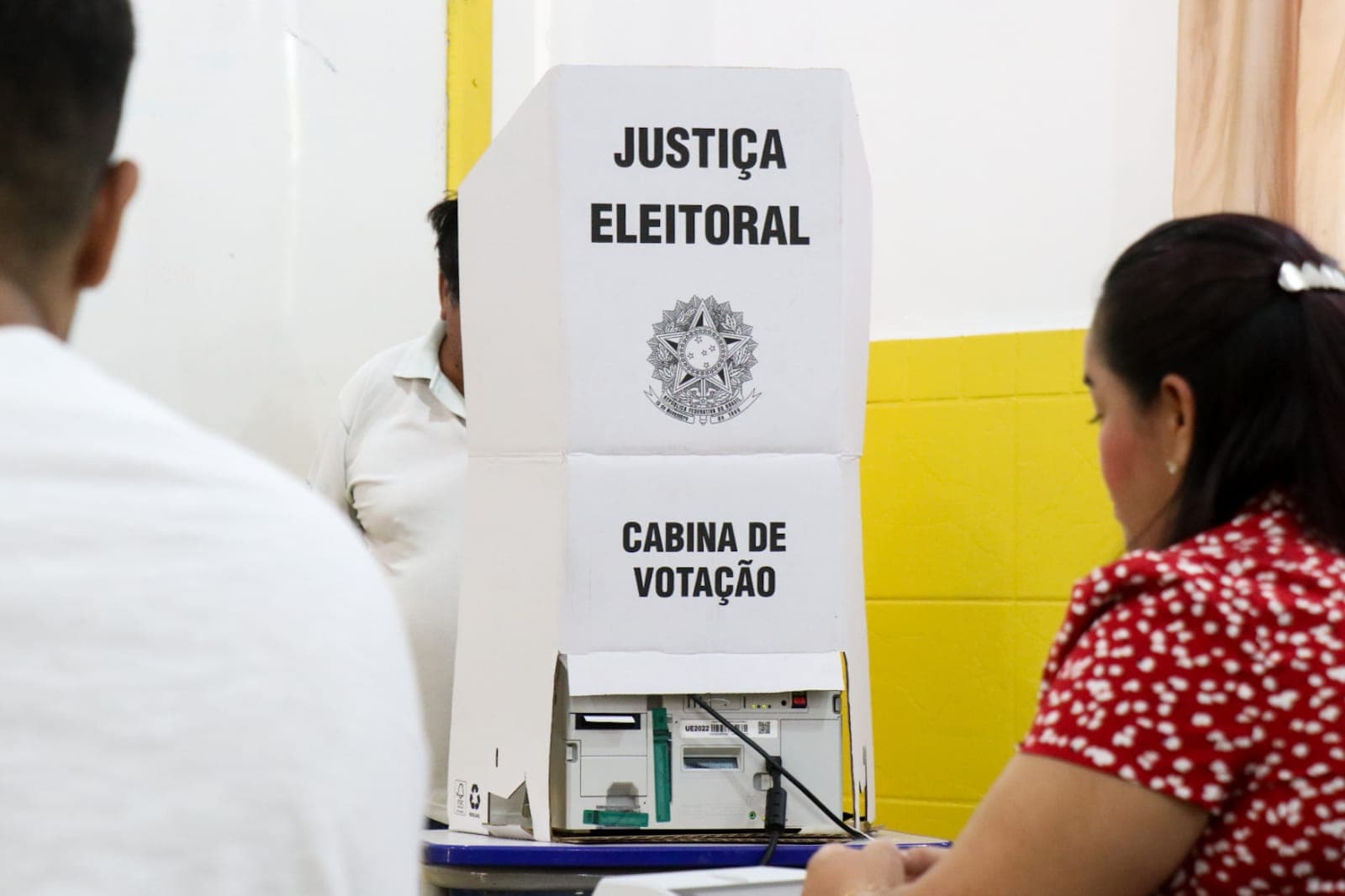 Você vota por consciência ou obrigação? Responda à enquete