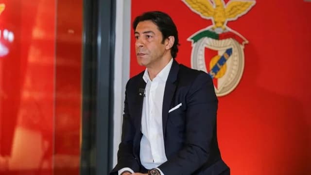 Rui Costa assume culpas em AG e admite época "aquém da exigência" do Benfica