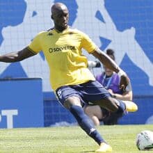 <![CDATA[ Mangala anuncia adeus aos relvados: «É o momento. Acabou»  ]]>