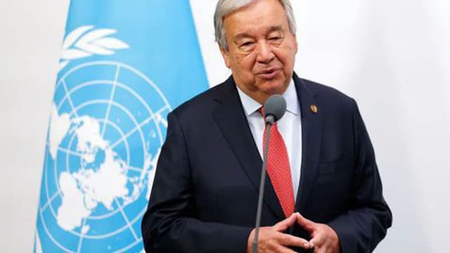 Guterres diz que mundo "precisa de paz" perante líderes da Rússia e do Irão