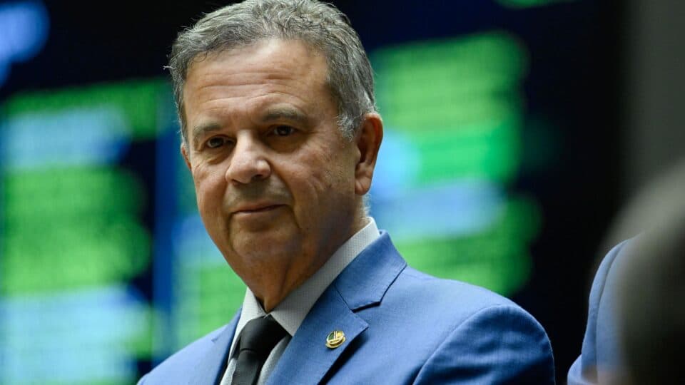 Rogério Marinho acusa Dino de atropelar decisão de Mendonça sobre Nossa Senhora para favorecer Lula