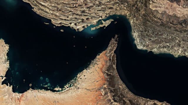 Portugal e Arábia Saudita defendem livre circulação no estreito de Ormuz