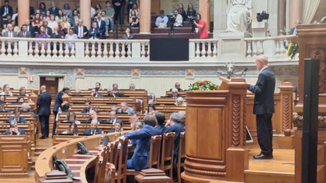 PCP considera que “autonomia foi a mais profunda inovação constitucional”