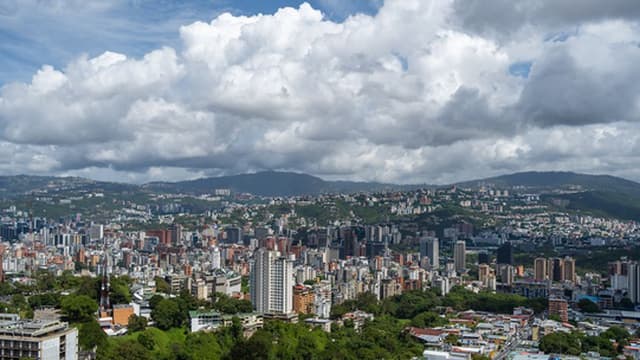Novo sismo de magnitude 5,1 sentido em Caracas