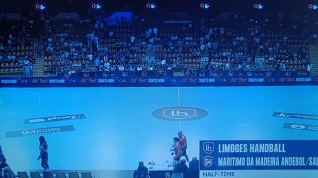 Marítimo perde ao intervalo em Limoges