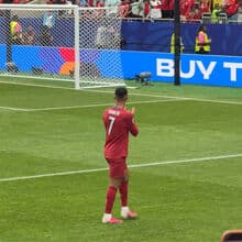<![CDATA[ Cristiano Ronaldo ignorou provocações dos adeptos da RD Congo com cânticos de Messi ]]>