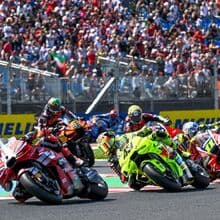 <![CDATA[ MotoGP anuncia "acordo histórico" com cinco construtores até 2031 ]]>