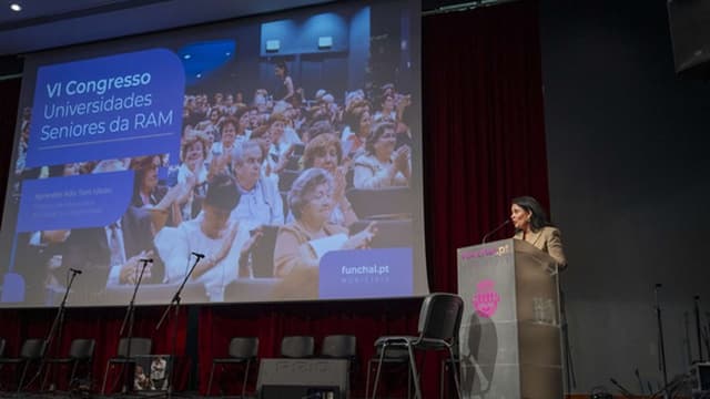 Universidades Seniores são cruciais no "processo de envelhecimento activo e saudável"