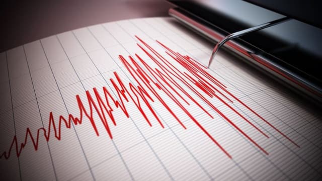 Sismo de magnitude 6,5 atinge a costa sul das Filipinas