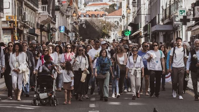 Funchal junta-se a movimento nacional pela paz