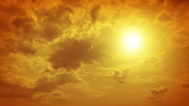 Nova onda de calor atinge Europa e coloca vários países em alerta máximo