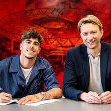 <![CDATA[ Bayer Leverkusen oficializa Afonso Moreira por 33,6 milhões de euros e o Sporting vai fazer encaixe ]]>