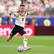 <![CDATA[ Kimmich revela susto: «Vimos uma cobra e disseram-nos que era venenosa» ]]>