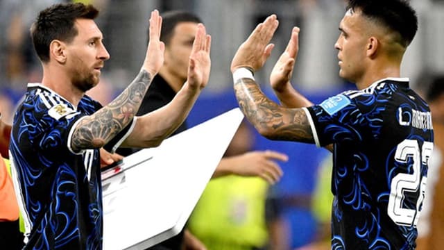 Áustria e Argélia qualificam-se e Messi volta a marcar