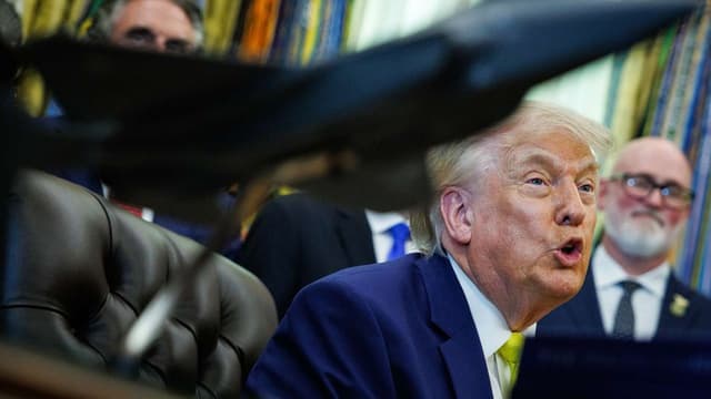 Trump vai entregar troféu ao vencedor juntamente com Infantino