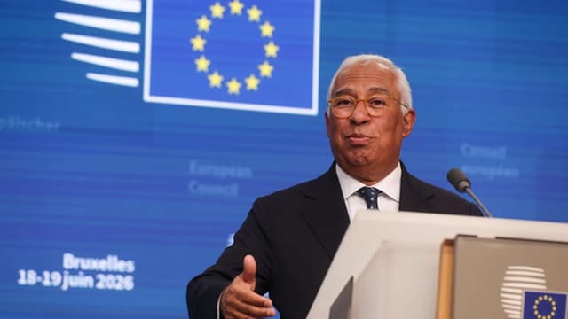 Costa afirma que cimeira UE-Reino Unido terá de ser adiada com demissão de Starmer