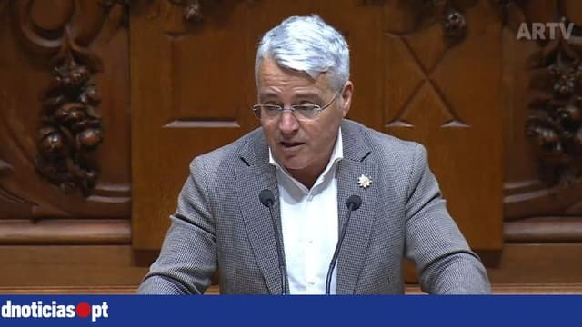 Ministério Público indicia Filipe Sousa por suspeita de recebimento indevido de vantagem