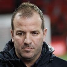 <![CDATA[ Van der Vaart debaixo de fogo: Van Dijk como um "Boeing 747" e os japoneses "que são todos parecidos" ]]>