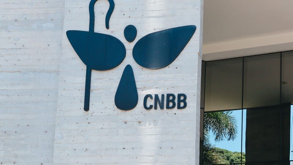 CNBB pede que eleitores avaliem compromisso dos candidatos com a democracia no 2º turno