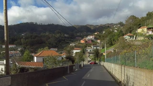 Jovem ferido em despiste de mota no Jardim da Serra