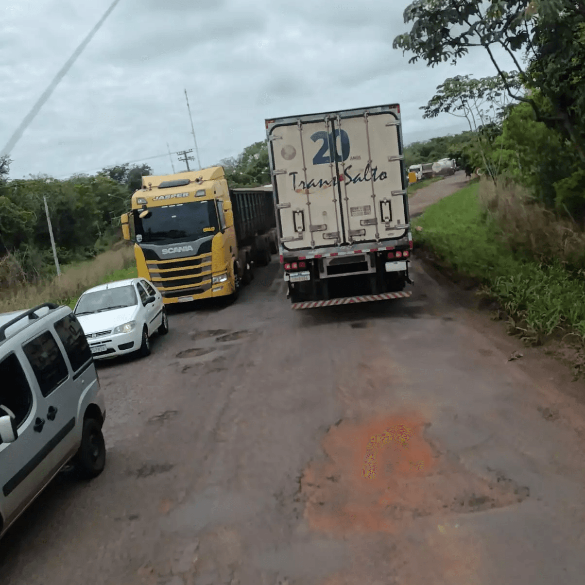 "Sempre foi ruim, hoje está intrafegável": motorista pede recuperação da MS-480