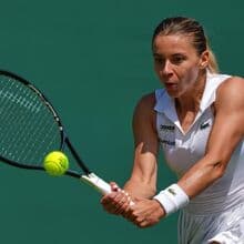 <![CDATA[ Finalista de Roland Garros eliminada na primeira ronda de Wimbledon ]]>