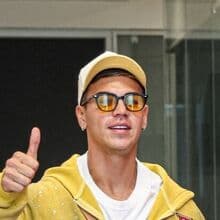 <![CDATA[ A curiosa camisola com que Enzo Barrenechea se apresentou no Benfica Campus ]]>