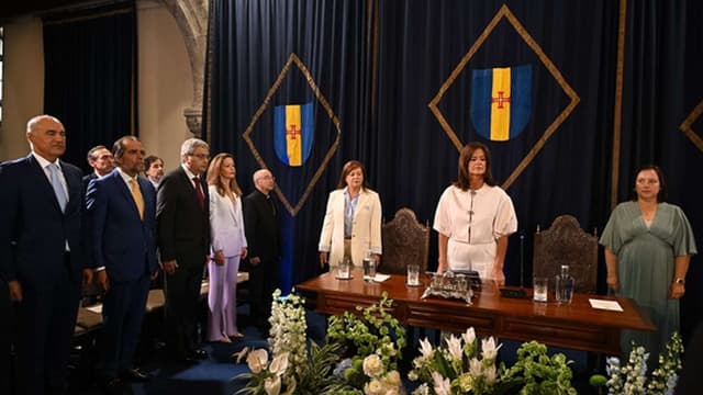 Fotos ilustram a cerimónia do Dia da Região na Assembleia da Madeira