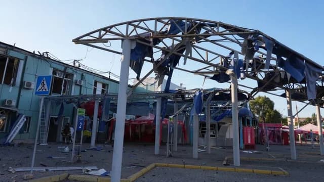 Pelo menos dois mortos e 16 feridos em ataque aéreo russo em Zaporizhi