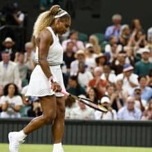 <![CDATA[ Serena Williams derrotada no regresso em singulares após quase quatro anos ]]>