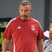 <![CDATA[ Treinador Eugénio Rodrigues termina ligação ao basquetebol feminino do Benfica ]]>