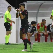 <![CDATA[ Zé Carlos avança frente ao Benfica ]]>
