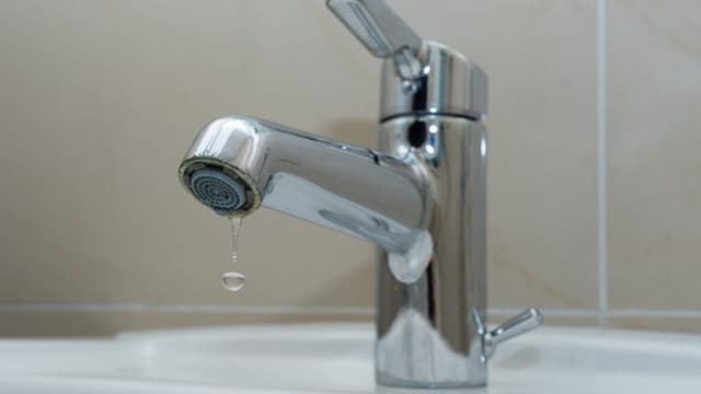 Zonas altas de Santo António com corte de água