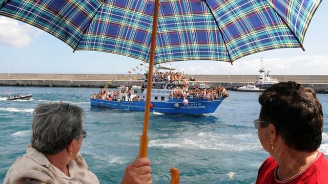 Fé e tradição encontram-se hoje no mar do Caniçal