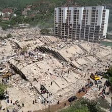 <![CDATA[ Imagens impressionantes mostram caos e destruição após sismos na Venezuela ]]>