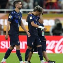 <![CDATA[ Eliminação já deixa marca no Uruguai: federação cancelou voo charter que tinha pedido para os jogadores ]]>