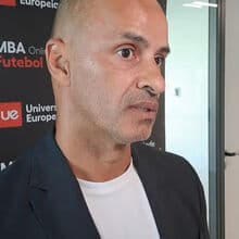 <![CDATA[ Silas sai em defesa de Cristiano Ronaldo: «O mal é que supera as expetativas» ]]>