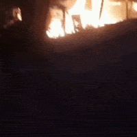 Incêndio destrói casa e deixa homem com queimaduras graves na fronteira