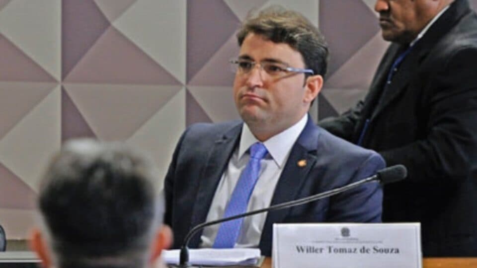 PF investiga advogado envolvido na fraude do INSS por lavagem de dinheiro em bets
