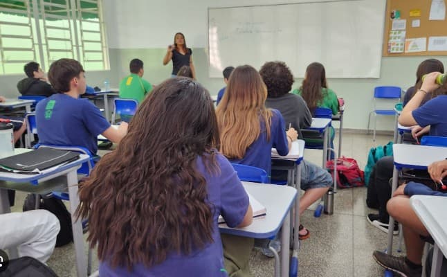 MS reduz abandono escolar e melhora fluxo no Ensino Médio