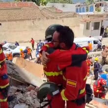<![CDATA[ Equipas espanholas resgatam mulher com vida quase 72 horas após sismos na Venezuela ]]>