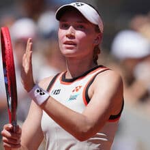 <![CDATA[ Elena Rybakina segue para a segunda ronda em Wimbledon ]]>