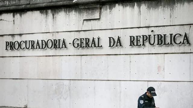 Onze detidos por suspeitas de burlas que resultaram na movimentação de 50 milhões