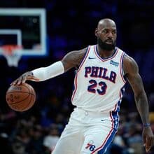 <![CDATA[ 'Quarentão' LeBron James vai para a 24.ª época na NBA em busca do quinto anel ]]>