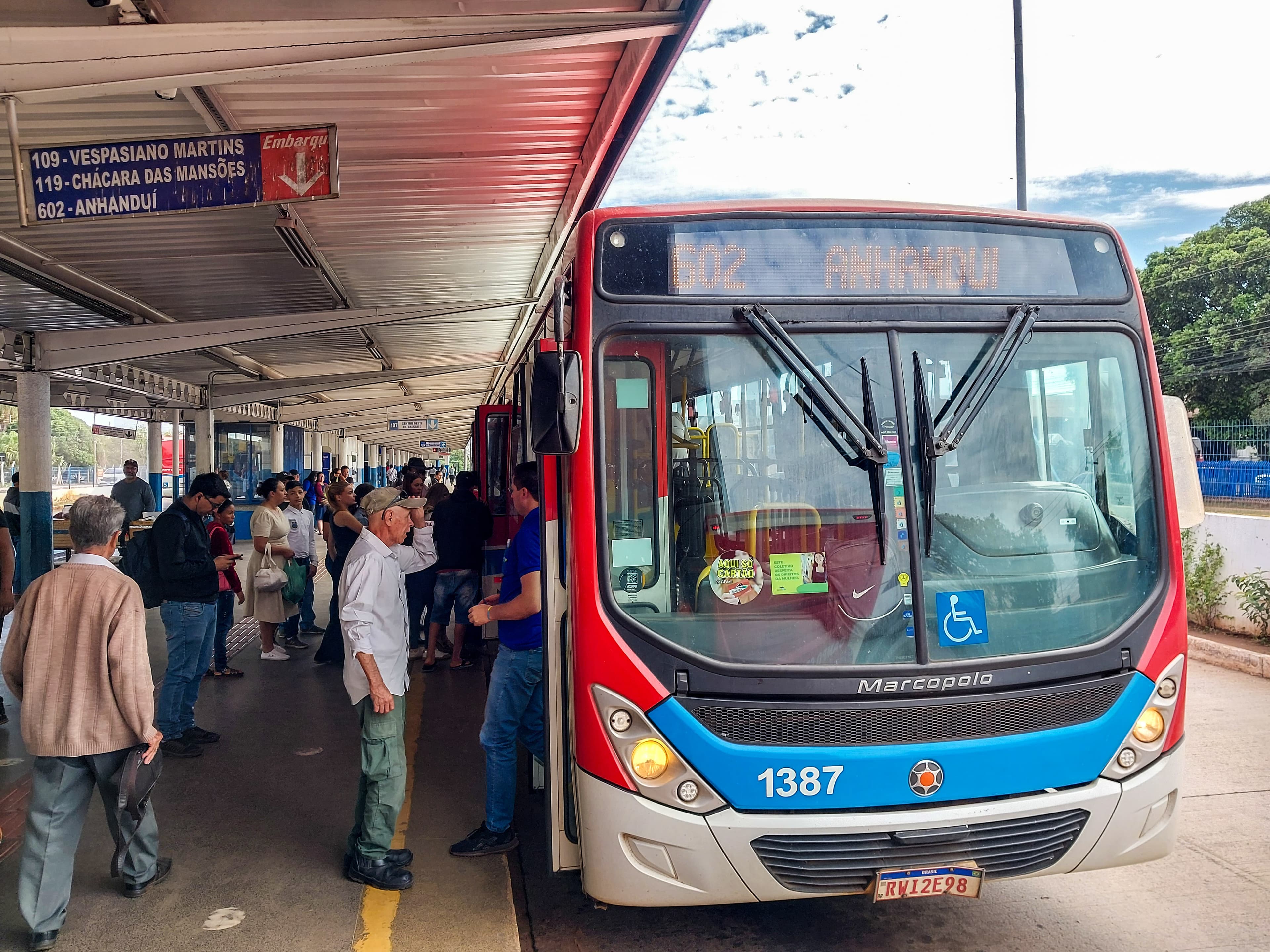 Transporte coletivo será de graça no domingo de eleição com frota de dia útil
